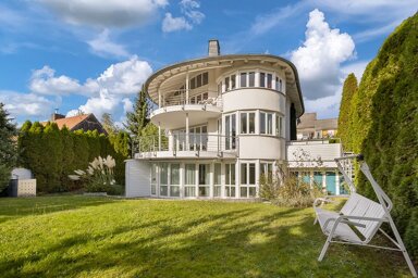 Villa zum Kauf provisionsfrei 6,5 Zimmer 333 m² 821 m² Grundstück Georgenborn Schlangenbad 65388