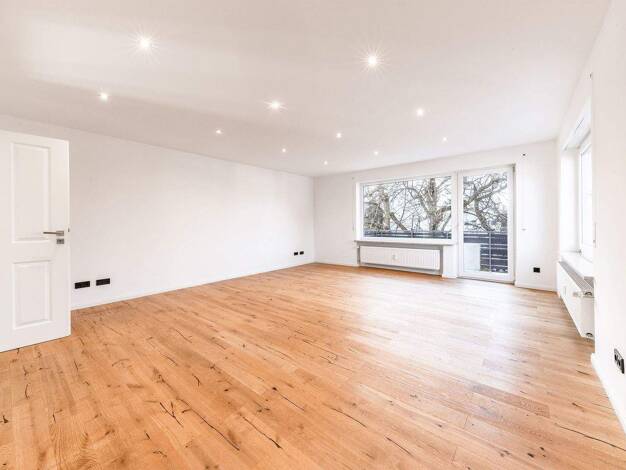 Mehrfamilienhaus zum Kauf als Kapitalanlage geeignet 1.198.000 € 9 Zimmer 340 m² 443 m² Grundstück Haunstetten Augsburg 86179