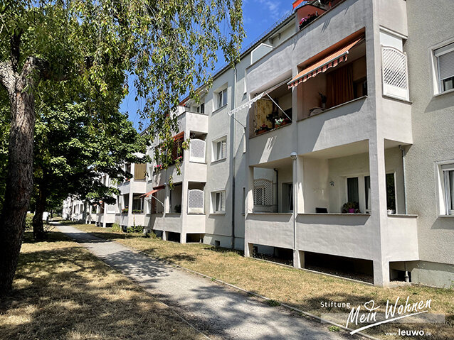 Wohnung zur Miete 281 € 2 Zimmer 41,3 m²<br/>Wohnfläche 1.<br/>Geschoss ab sofort<br/>Verfügbarkeit Thomas-Muentzer-Str. 8B Bad Dürrenberg Bad Dürrenberg 06231