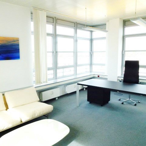 Bürofläche zur Miete Provisionsfrei 19,50 € 1.337 m² Bürofläche teilbar ab 589 m² Neuhausen München 80639
