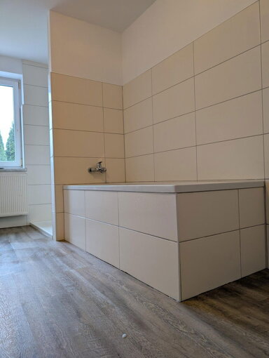 Wohnung zur Miete 720 € 3 Zimmer 90 m² Stavenhagen, Reuterstadt Stavenhagen 17153