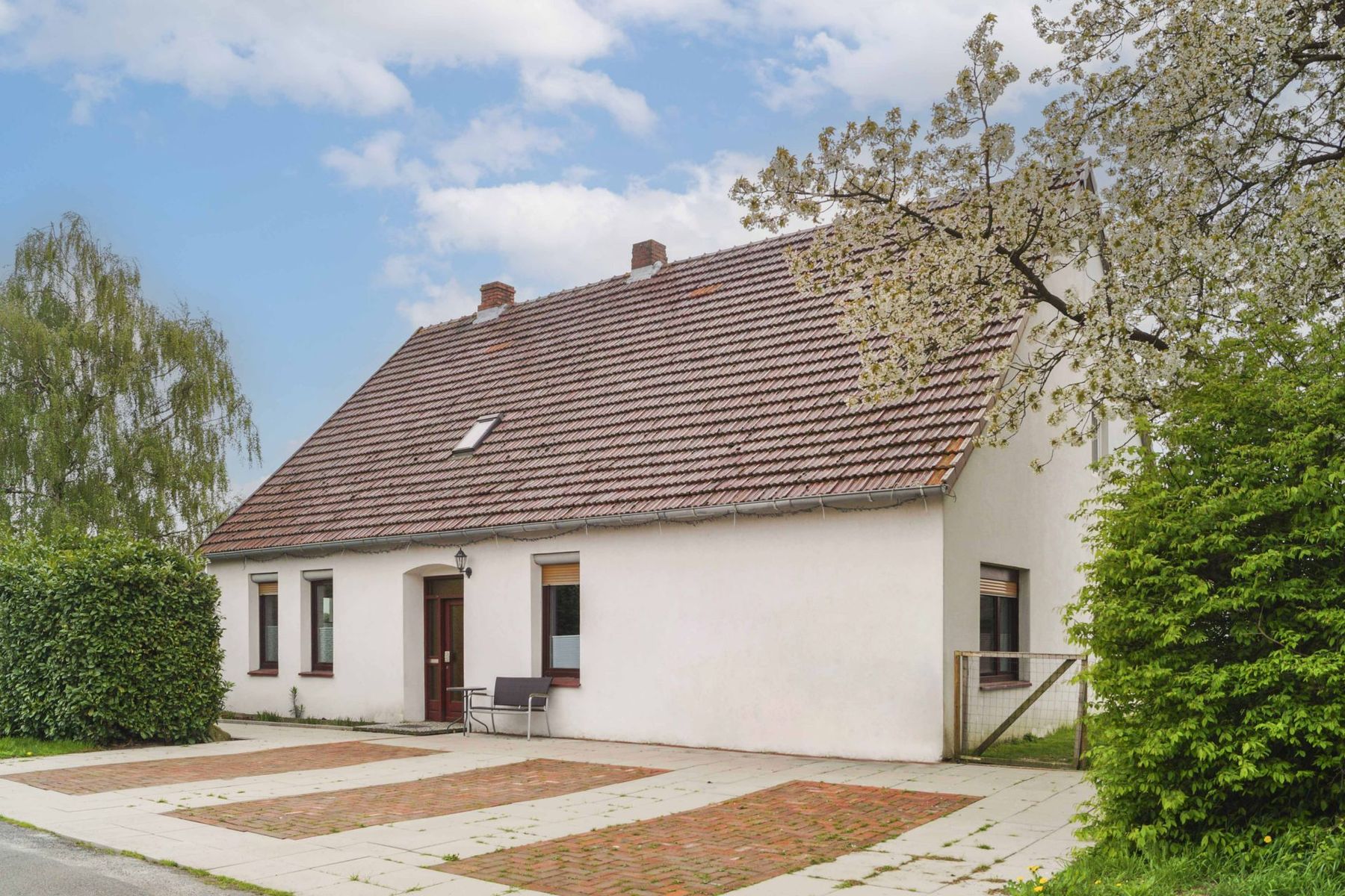 Immobilie zum Kauf Provisionsfrei 249.000 € 7 Zimmer 226,6 m²<br/>Fläche 1.325,1 m²<br/>Grundstück Oerdinghausen Bruchhausen-Vilsen 27305