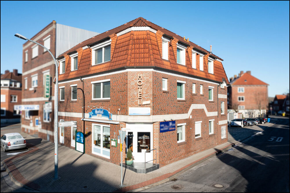 Mehrfamilienhaus zum Kauf 949.000 € 13 Zimmer 728 m² Grundstück Wolthusen / Neubaugebiet Emden 26725