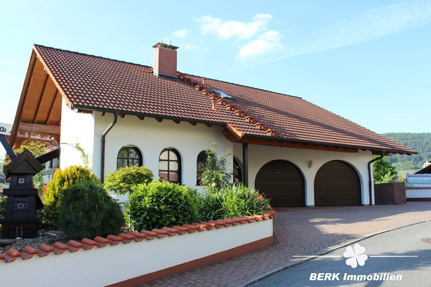 Mehrfamilienhaus zum Kauf 850.000 € 8 Zimmer 311 m²<br/>Wohnfläche 673 m²<br/>Grundstück Miltenberg Miltenberg 63897