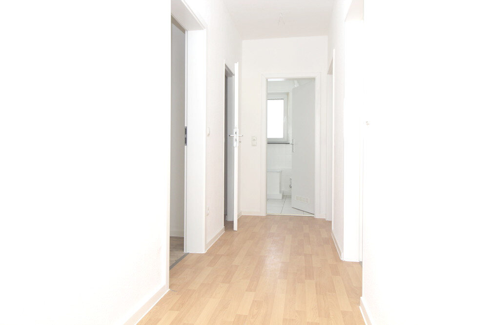 Wohnung zur Miete 600 € 2 Zimmer 58 m²<br/>Wohnfläche 4. Stock<br/>Geschoss Mitte / Stadtbezirk 111 Ludwigshafen am Rhein 67059