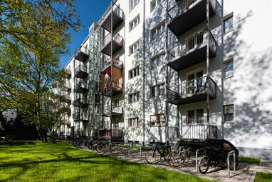 Wohnung zum Kauf Provisionsfrei 340.000 € 4 Zimmer 79,7 m² 3. Geschoss Großbeerenstraße 46 Kreuzberg Berlin 10965