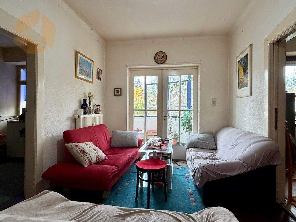 Immobilie in Bexbach - Vermietetes Zweifamilienhaus mit großem Grundstück in Bexbach zu verkaufen - Bild 2