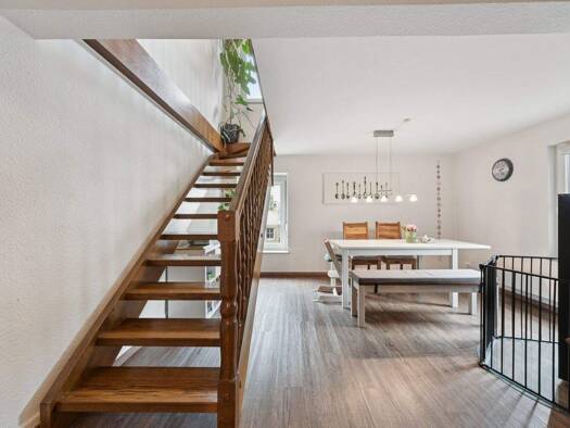 Mehrfamilienhaus zum Kauf 439.000 € 8 Zimmer 180 m² 253 m² Grundstück Oberstenfeld 71720