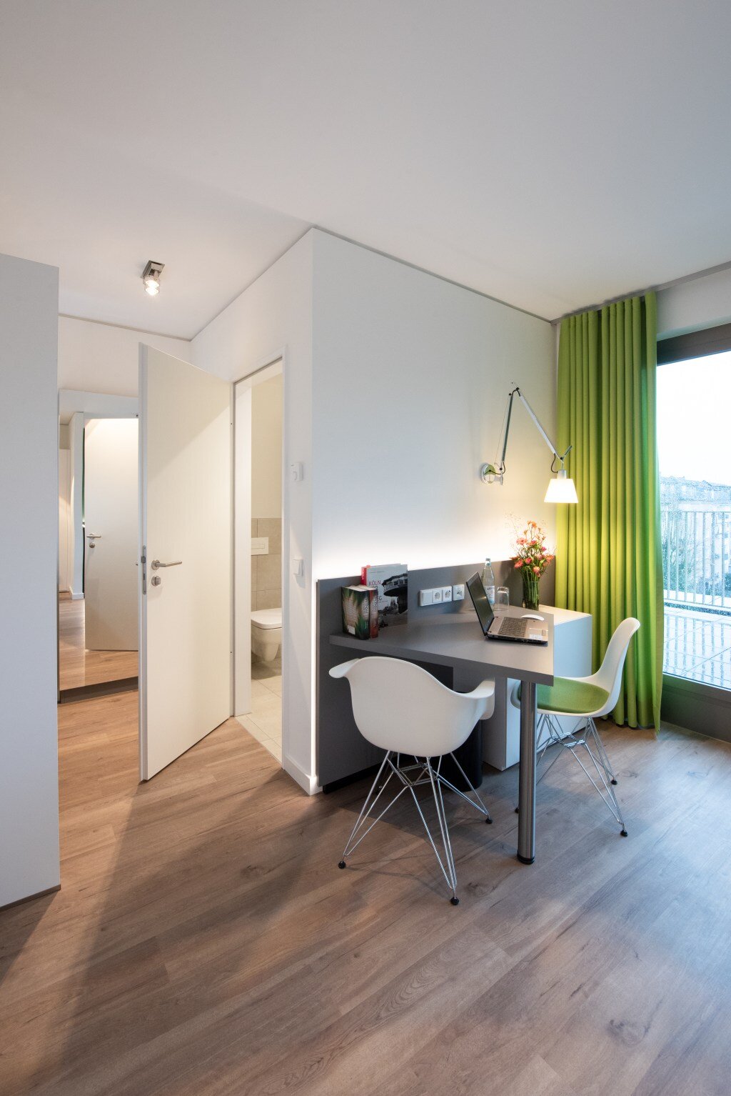 Wohnung zur Miete Wohnen auf Zeit 1.539 € 1 Zimmer 28 m²<br/>Wohnfläche 07.01.2025<br/>Verfügbarkeit Aachener Straße Lindenthal Köln 50931