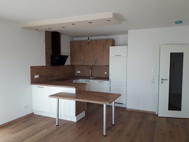 Wohnung zur Miete 640 € 2 Zimmer 63,7 m² EG frei ab 01.01.2025 Wiesenweg 5 Hengersberg Hengersberg 94491