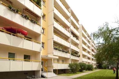 Wohnung zur Miete 446,03 € 3 Zimmer 64,3 m² 5. Geschoss Löwenhainer Str. 38 Seidnitz-Nord (Löwenhainer Str.) Dresden 01279