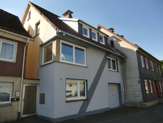 Wohnung zur Miete 375 € 3 Zimmer 58 m² Dachgeschoss, 2. Geschoss frei ab sofort Hauptstraße 12 Bad Lauterberg Bad Lauterberg 37431