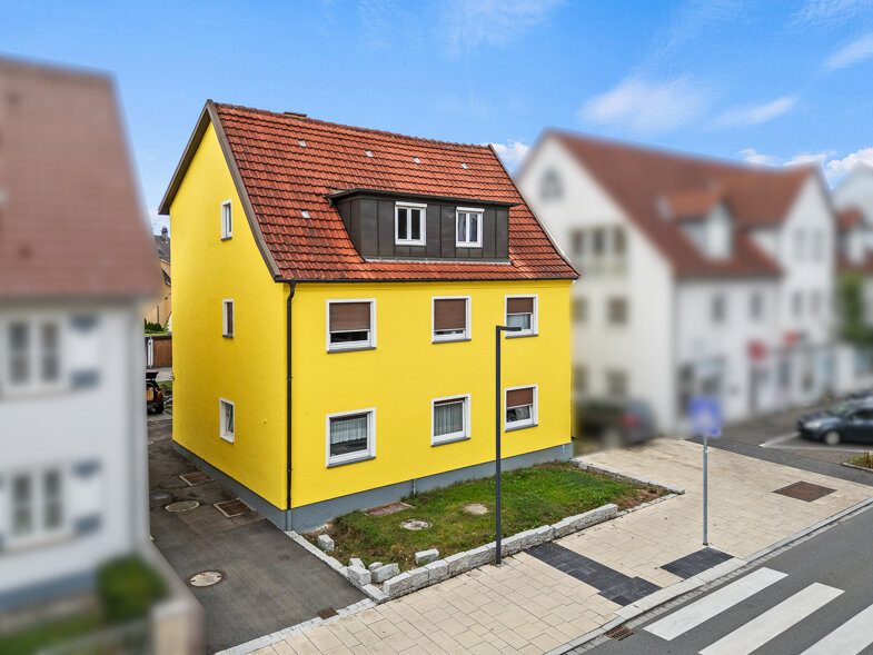 Mehrfamilienhaus zum Kauf 649.900 € 11,5 Zimmer 306 m² 413 m² Grundstück Laupheim Laupheim 88471