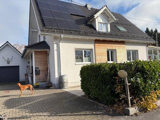Einfamilienhaus zur Miete 2.900 € 8 Zimmer 240 m² 1.200 m² Grundstück frei ab 01.01.2026 Lengenfeld Pürgen 86932