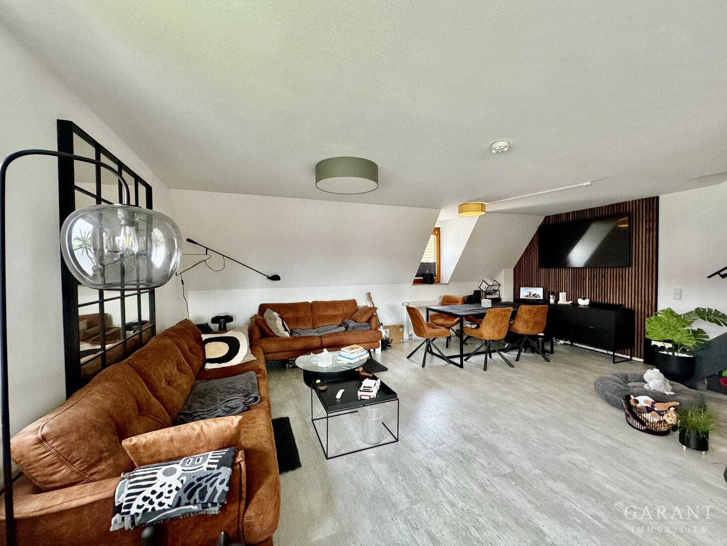 Wohnung zum Kauf 375.000 € 3,5 Zimmer 81 m²<br/>Wohnfläche 2. Stock<br/>Geschoss Ehningen 71139