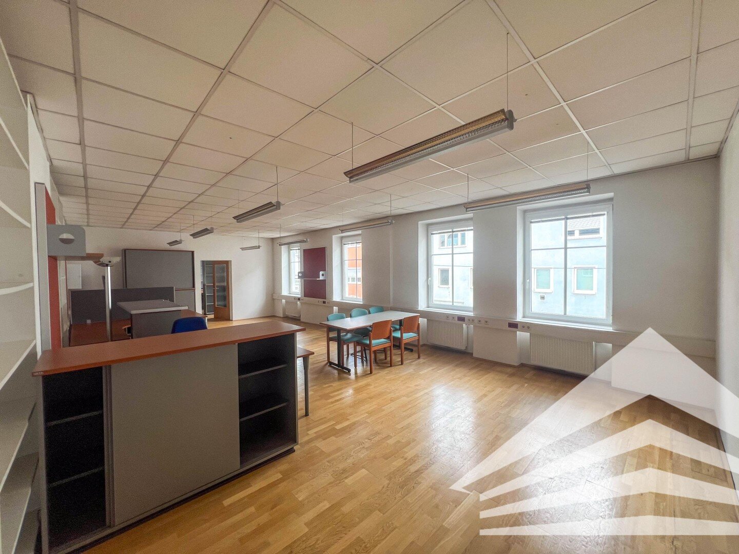 Bürofläche zur Miete 1.593,68 € 5,5 Zimmer 212,5 m²<br/>Bürofläche Rudolfstrasse 55 Urfahr Linz 4040