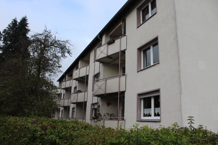 Wohnung zur Miete 410 € 2,5 Zimmer 58,4 m²<br/>Wohnfläche 1. Stock<br/>Geschoss 01.08.2024<br/>Verfügbarkeit Vogelsbergstraße 15 Schlüchtern Schlüchtern 36381
