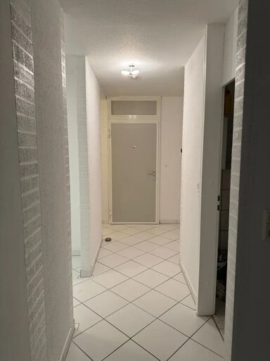 Wohnung zum Kauf provisionsfrei 108.000 € 2,5 Zimmer 69 m² frei ab sofort Fellbacher Straße Ossweil Ludwigsburg 71640