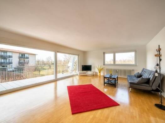 Studio zur Miete 2.150 € 1 Zimmer 89 m² Hugstetten March 79232
