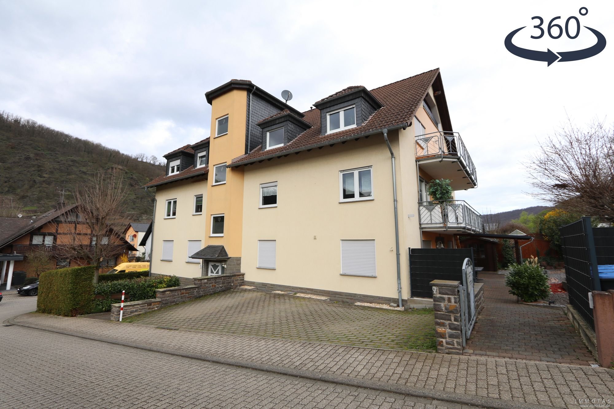 Wohnung zum Kauf 299.000 € 5 Zimmer 182 m²<br/>Wohnfläche Oberfell 56332