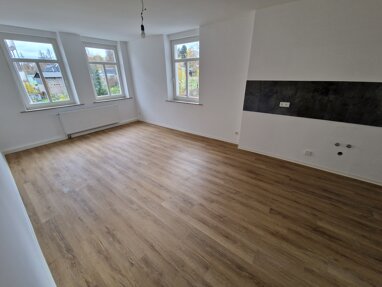 Wohnung zur Miete 350 € 70 m² Kaiserstraße 37 Auerbach Auerbach 08209