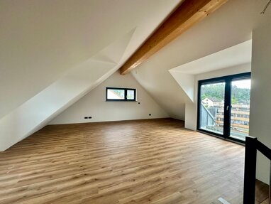 Doppelhaushälfte zur Miete 1.950 € 5 Zimmer 145 m² 198 m² Grundstück Jahnstraße 28, 28a Winkelhaid Winkelhaid 90610