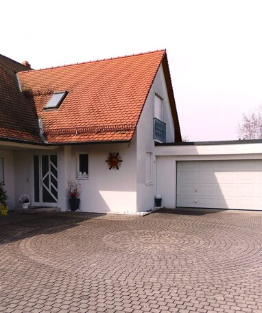 Doppelhaushälfte zur Miete 1.600 € 4 Zimmer 130 m² Buchenbühl Nürnberg 90411