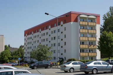 Wohnung zur Miete 363 € 3 Zimmer 68,5 m² 5. Geschoss Dr.-Friedrich-Wolf-Straße 60 Chrieschwitz Plauen 08529