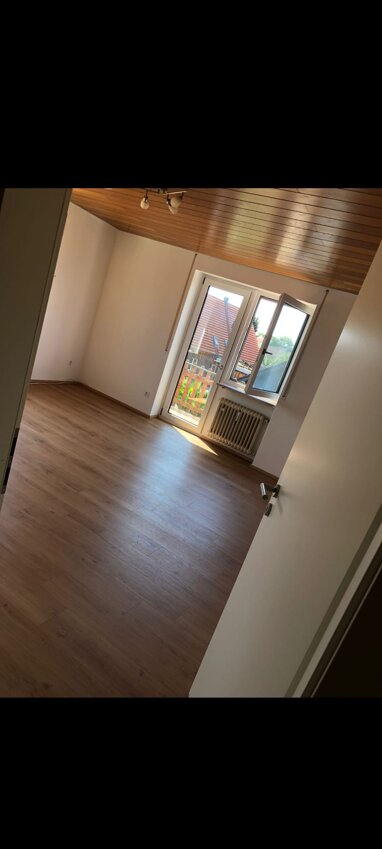 Wohnung zur Miete 950 € 4,5 Zimmer 110 m² 1. Geschoss Romantische Str. 43 Baldingen Nördlingen 86720