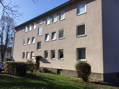 Wohnung zur Miete 644 € 4 Zimmer 82,6 m² 1. Geschoss frei ab 29.11.2024 Blumenäckerweg 29 Drei Brücken Kassel 34128