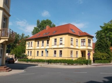 Wohnung zur Miete 360 € 4 Zimmer 61,3 m² 2. Geschoss frei ab 01.12.2024 Bahnhofstr. 33 Neustadt Neustadt in Sachsen 01844