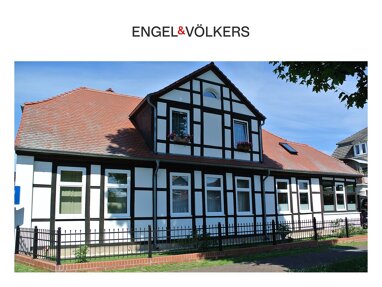 Einfamilienhaus zum Kauf 395.000 € 10 Zimmer 246 m² 422 m² Grundstück Havelberg Havelberg 39539