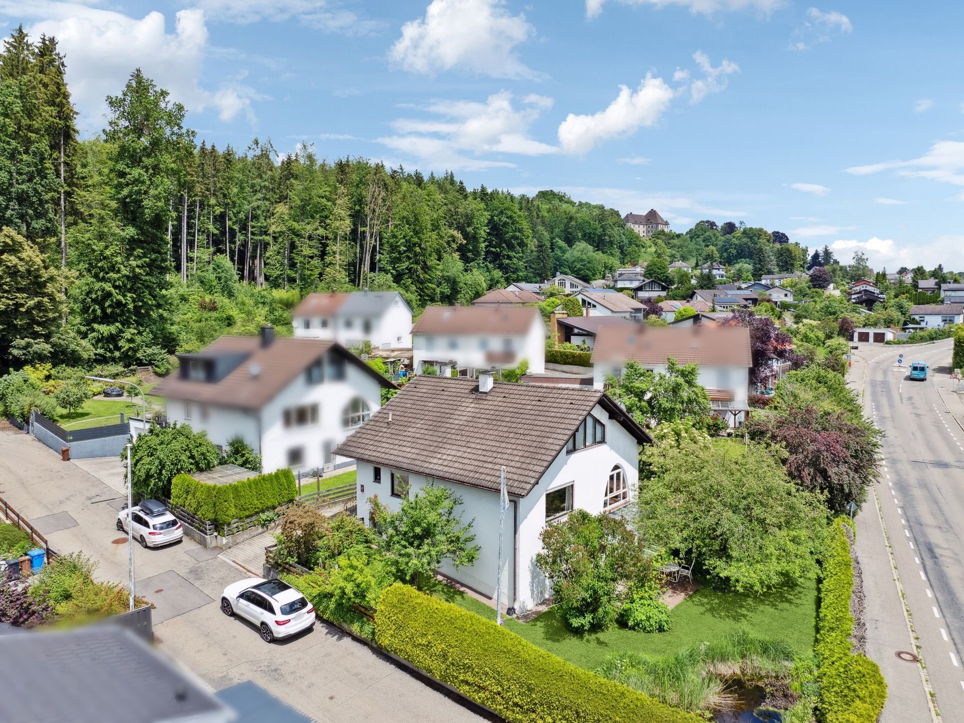 Einfamilienhaus zum Kauf 8 Zimmer 180 m²<br/>Wohnfläche 560 m²<br/>Grundstück Eisenburg Memmingen 87700