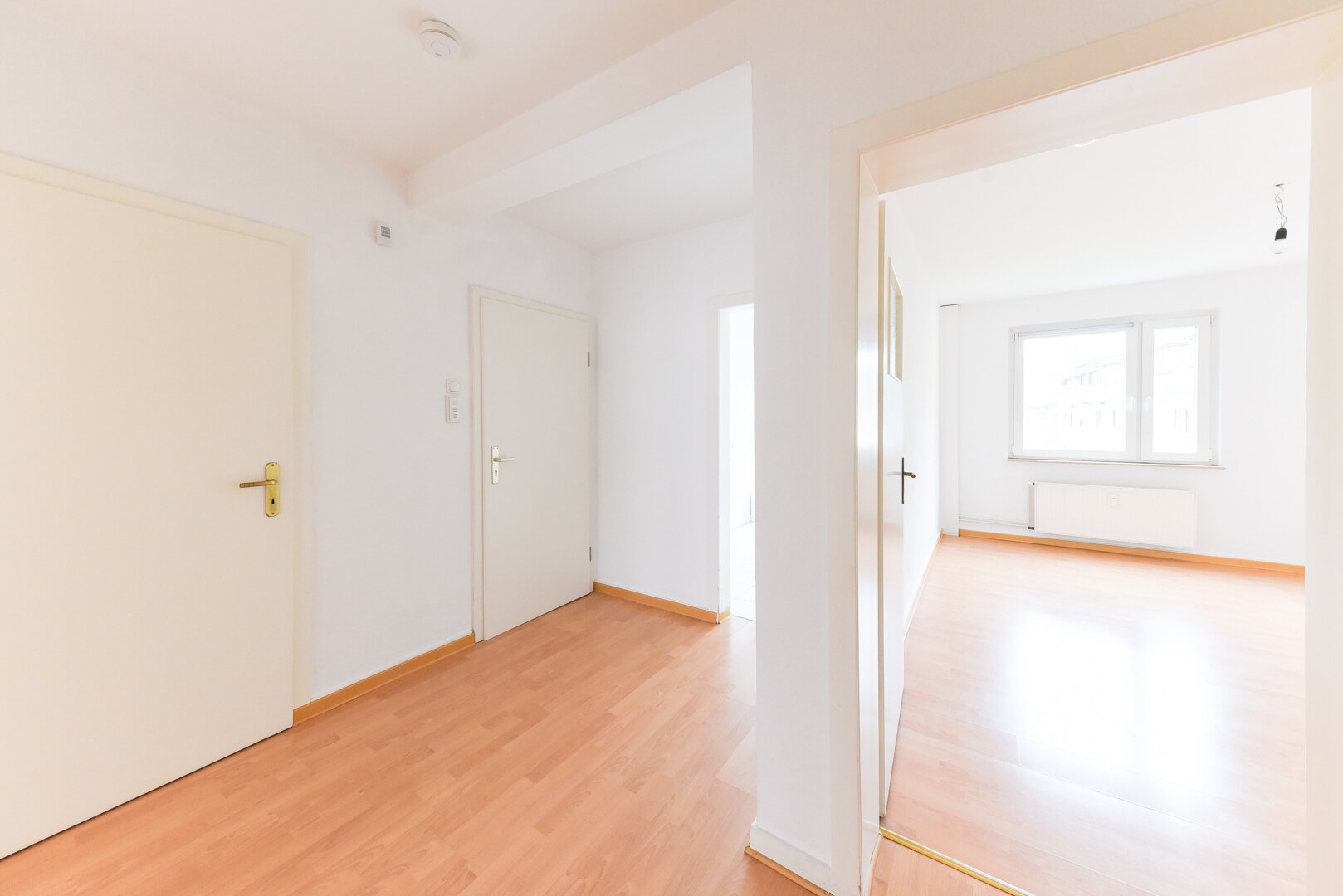 Wohnung zur Miete 500 € 3,5 Zimmer 61 m²<br/>Wohnfläche 2. Stock<br/>Geschoss Stadtkern Essen 45127