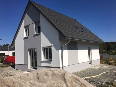 Einfamilienhaus zur Miete 1.020 € 5 Zimmer 115 m² 613 m² Grundstück Wüstenbrand Hohenstein-Ernstthal 09337