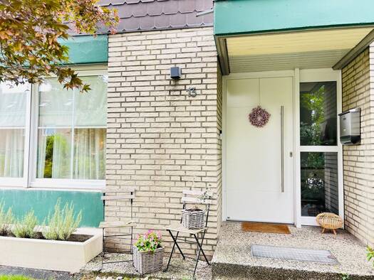 Reihenmittelhaus zum Kauf 559.000 € 5,5 Zimmer 125 m² 290 m² Grundstück frei ab 01.01.2026 Kirchhellen Mitte Bottrop 46244