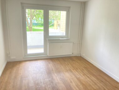 Wohnung zur Miete 387 € 2 Zimmer 61,4 m² Erdgeschoss Olvenstedter Chaussee 175 Sternbogen Magdeburg 39130