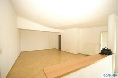 Wohnung zur Miete 410 € 2 Zimmer 62,7 m² 2. Geschoss Stendal Stendal 39576