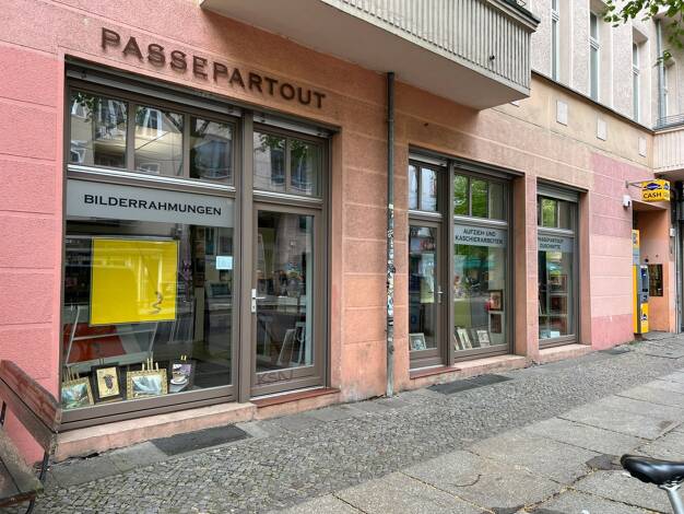 Laden zur Miete 5.017 € 135,6 m² Verkaufsfläche Boxhagener Straße 28 Friedrichshain Berlin 10245