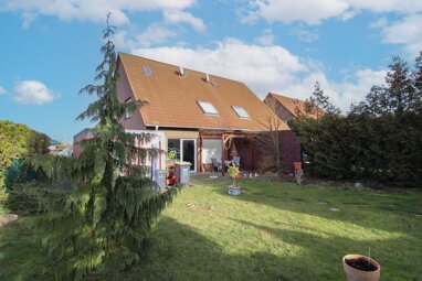 Doppelhaushälfte zum Kauf 245.000 € 5 Zimmer 100,8 m² 600,1 m² Grundstück Dodendorf Sülzetal 39171