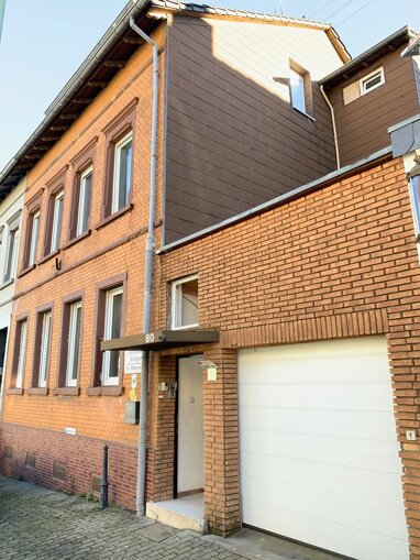 Mehrfamilienhaus zum Kauf 335.000 € 8 Zimmer 180 m² 296 m² Grundstück Saarbrücker Straße 80 Uchtelfangen Riegelsberg 66292