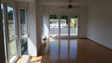 Wohnung zur Miete 1.300 € 4 Zimmer 95 m² Geschoss 2/2 Böblingen 71034