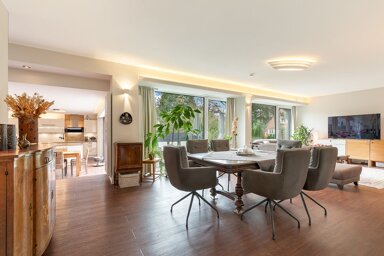 Einfamilienhaus zum Kauf 2.150.000 € 7,5 Zimmer 242 m² 971 m² Grundstück Wellingsbüttel Hamburg 22391