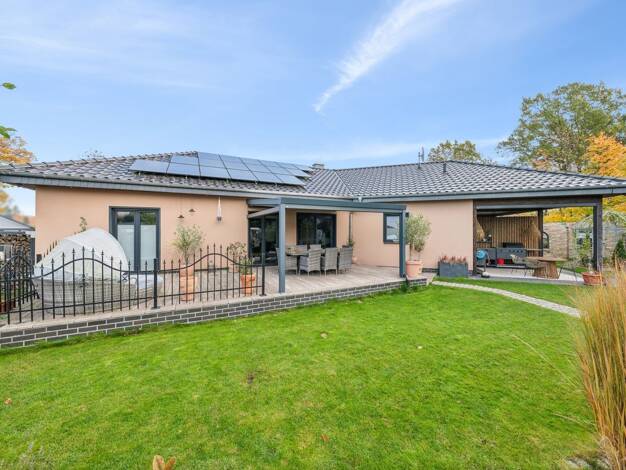 Einfamilienhaus zum Kauf 530.000 € 5 Zimmer 139,4 m² 872 m² Grundstück Lichterfelde Schorfheide 16244