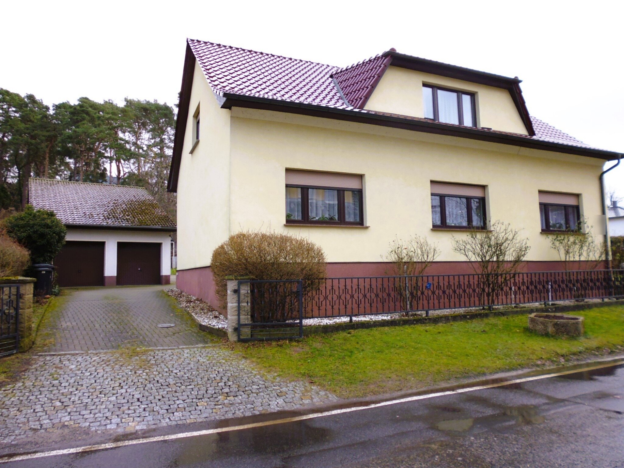 Einfamilienhaus zum Kauf 375.000 € 5 Zimmer 166,6 m²<br/>Wohnfläche 760 m²<br/>Grundstück Ab sofort<br/>Verfügbarkeit Diensdorf-Radlow 15864