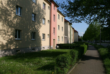 Wohnung zur Miete 261,45 € 2 Zimmer 45,5 m² 2. Geschoss Am Sommerbad 38 Stadtmitte West Gera 07548