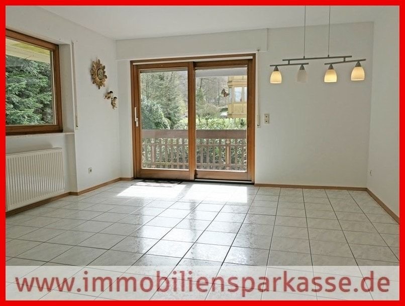 Wohnung zum Kauf 245.000 € 4 Zimmer 110,9 m²<br/>Wohnfläche 1.<br/>Geschoss ab sofort<br/>Verfügbarkeit Bad Herrenalb Bad Herrenalb 76332