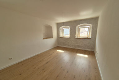 Wohnung zur Miete 665 € 2 Zimmer 65,3 m² EG frei ab sofort Parsberg Parsberg 92331