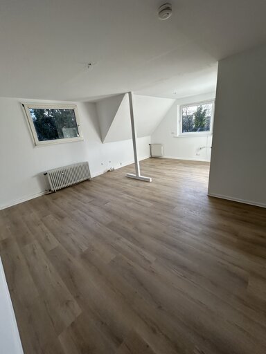 Wohnung zur Miete 535 € 2 Zimmer 63 m² 2. Geschoss frei ab sofort Elisenstr. 7 Solingen - Innenstadt Solingen 42651