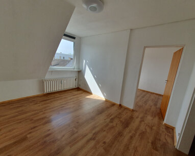 Wohnung zur Miete 300 € 2 Zimmer 29 m² 2. Geschoss Stadtmitte Wolfsburg 38440